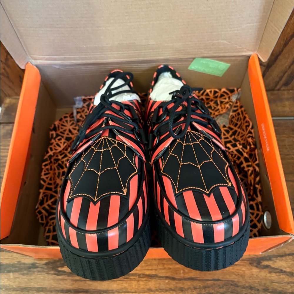 Strange Cvlt Krypt Creepers | Red & Black Stripe Halloween‎
